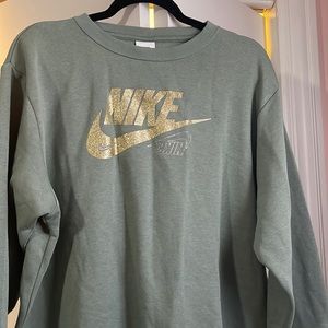 Sage green Nike crew neck